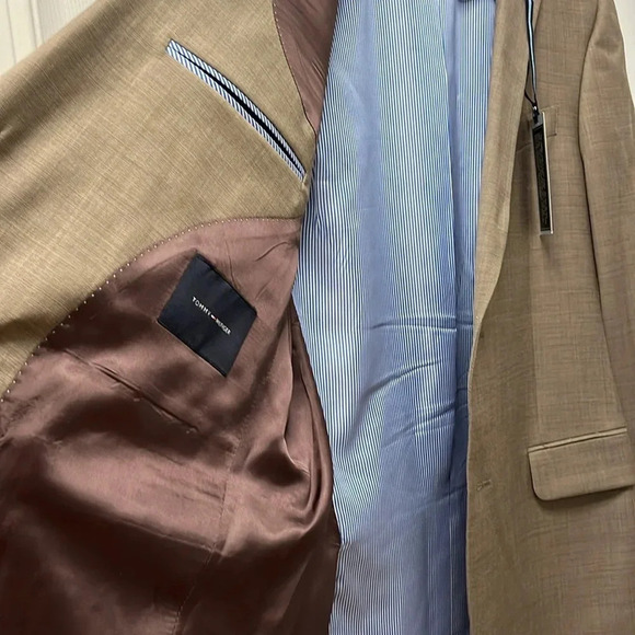 Tommy Hilfiger suit jacket size 44R - Picture 3 of 10